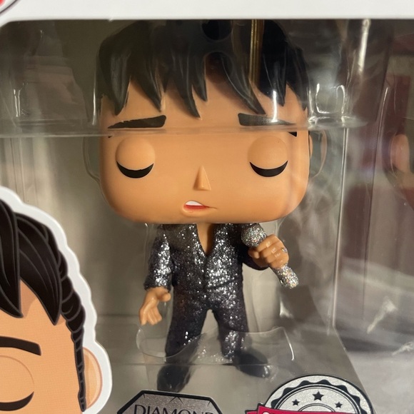 Funko Pop! Elvis ‘68 Comeback Special Diamond Collection #188 - Picture 2 of 8